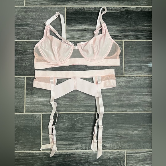 NWOT Kaei & Shi Pink Lingerie - Picture 2 of 8